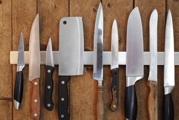 Knives & Other Accessories